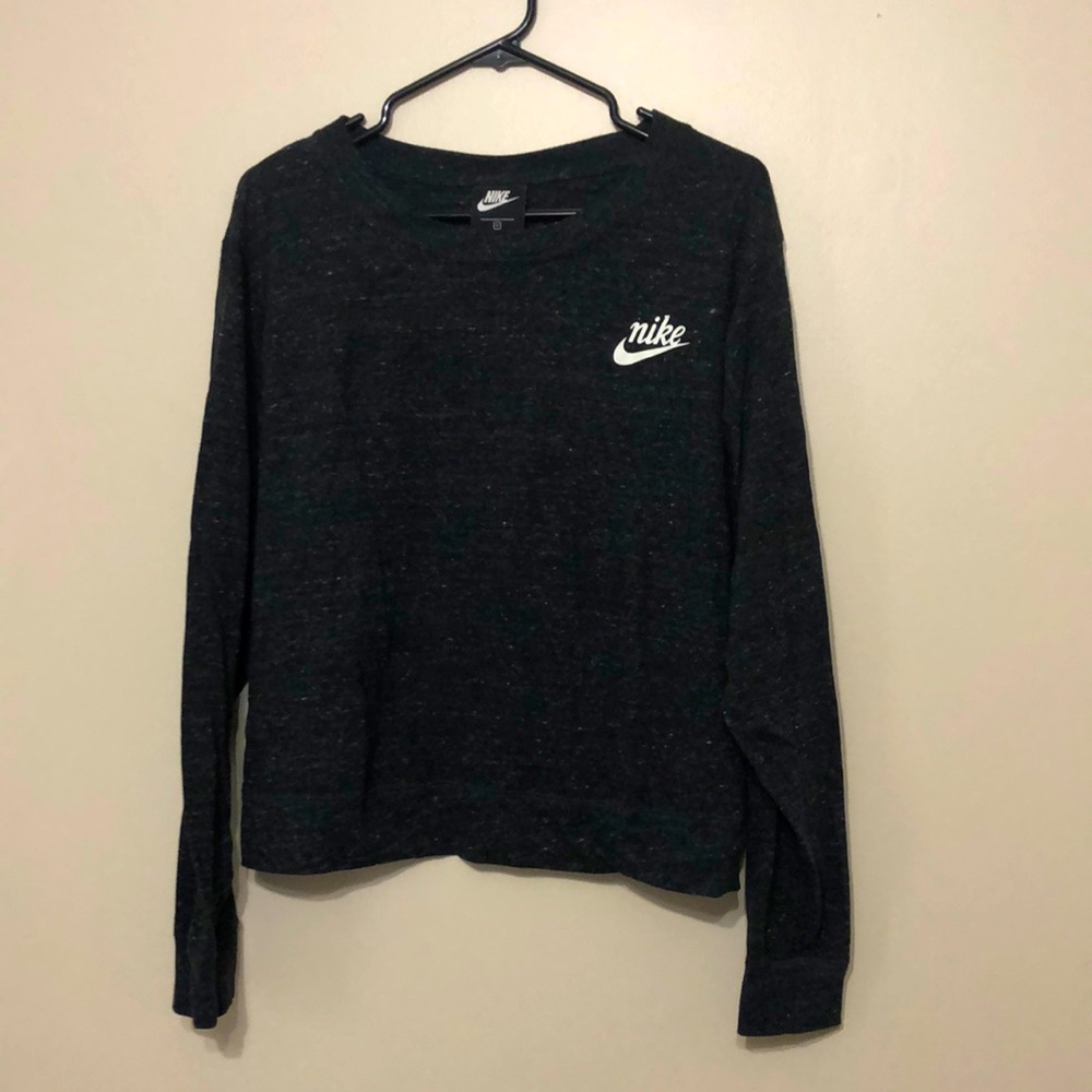 Nike long sleeve crop t-shirt
